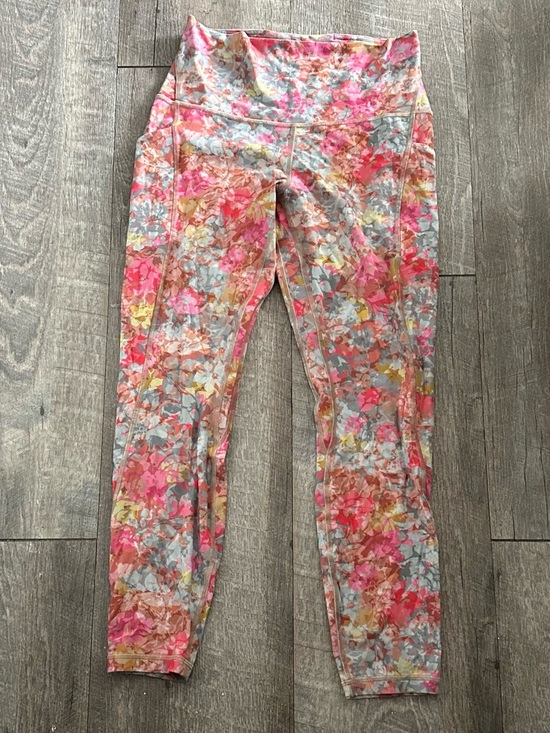 lululemon athletica Pants - Lululemon women’s Active Leggings in buttery soft size 6 Pink Multi cropped